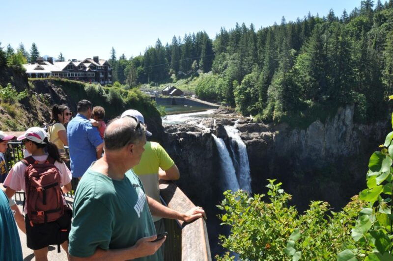 from-seattle-snoqualmie-falls-and-wineries-tour-w-transfer