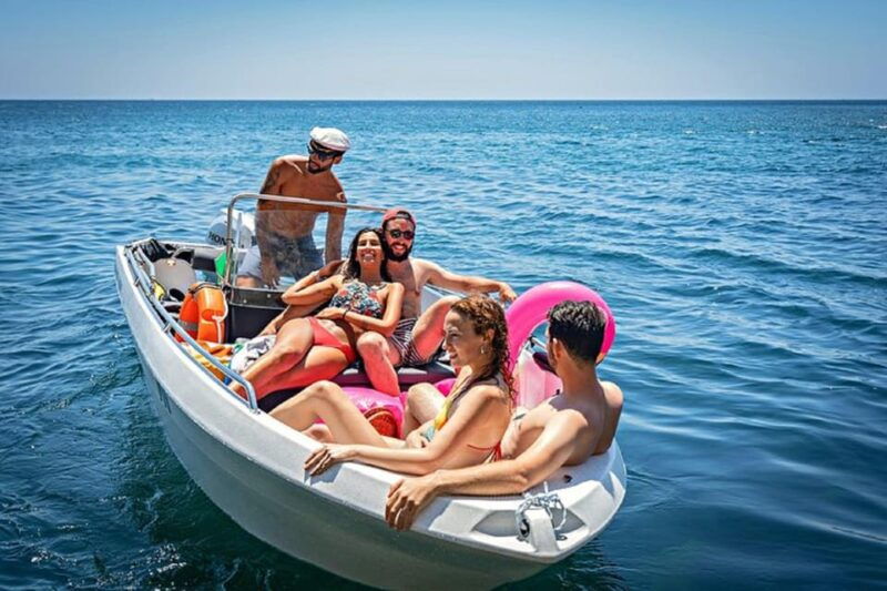 from-sesimbra-arrabida-natural-park-private-boat-trip