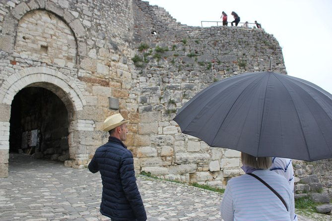from-tirana-day-trip-to-berat-historical-walking