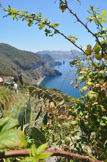 from-tropea-day-trip-to-lipari-vulcano-and-stromboli