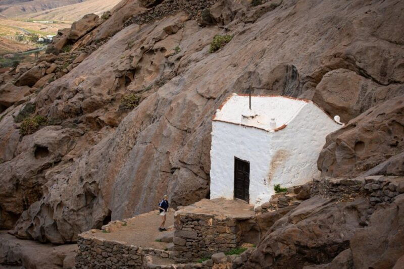 fuerteventura-wild-coast-and-legends-hike