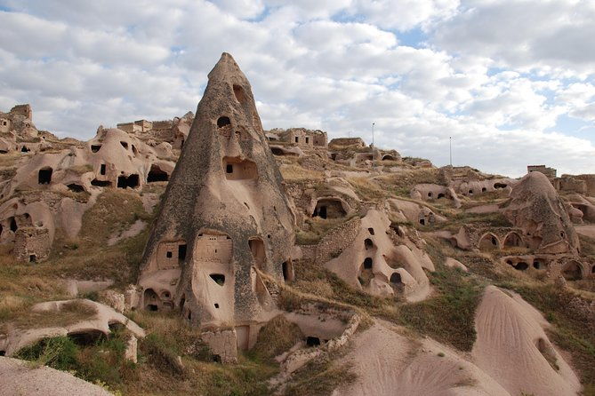 full-day-hiking-tour-in-beautiful-valleys-of-cappadocia
