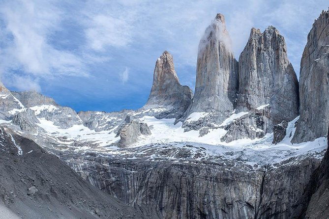 full-day-torres-del-paine-milodon