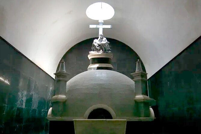 full-day-tour-in-puno-to-sillustani-lampa-and-pukara