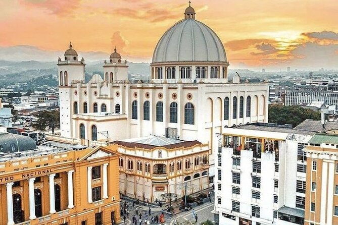 full-day-tour-in-the-historical-center-volcanoes-lakes-mayan-sites