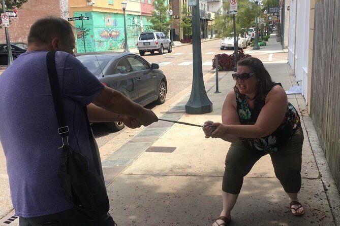fun-city-scavenger-hunt-in-albuquerque-by-wacky-walks
