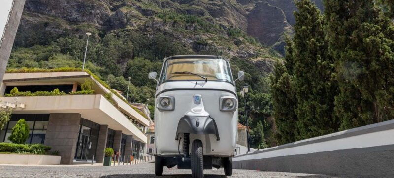 funchal-nuns-valley-tuk-tuk-tour-2h30