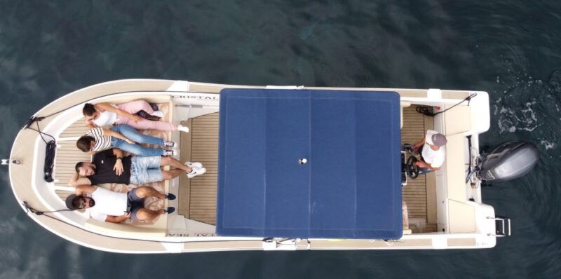 funchal-private-sunset-boat-trip-snorkel-paddle-up-11px