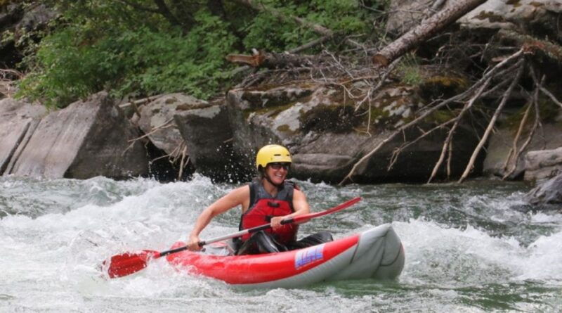 gardiner-inflatable-kayak-trip-on-the-yellowstone-river