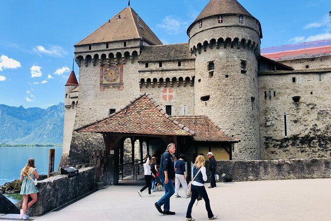 geneva-day-tour-to-chillon-castle-and-chaplins-world