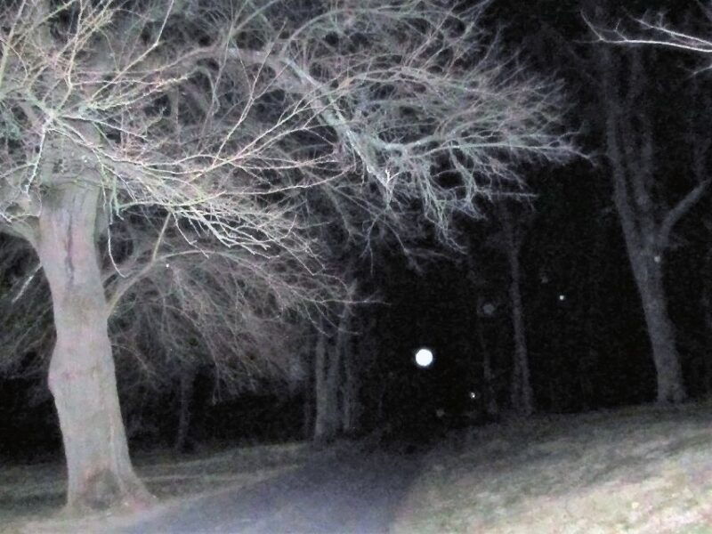gettysburg-ghost-hunt-tour-with-ghost-hunting-equipment-2