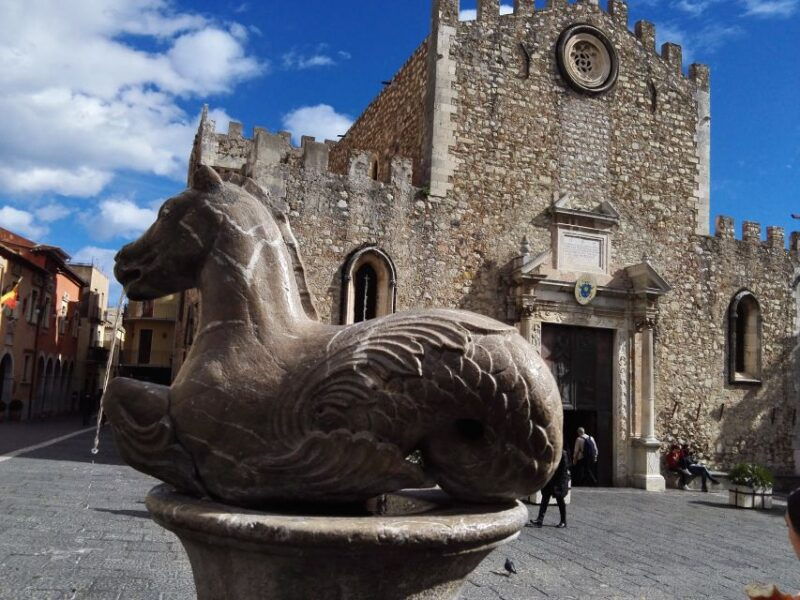 giardini-naxos-taormina-and-castelmola-tour