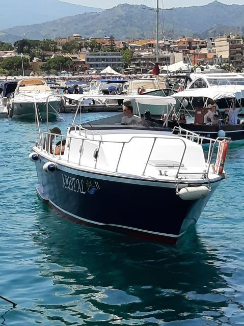 giardini-naxos-taormina-dolphin-watching-sunset-tour