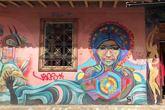 graffiti-city-tour-at-bogota-zone