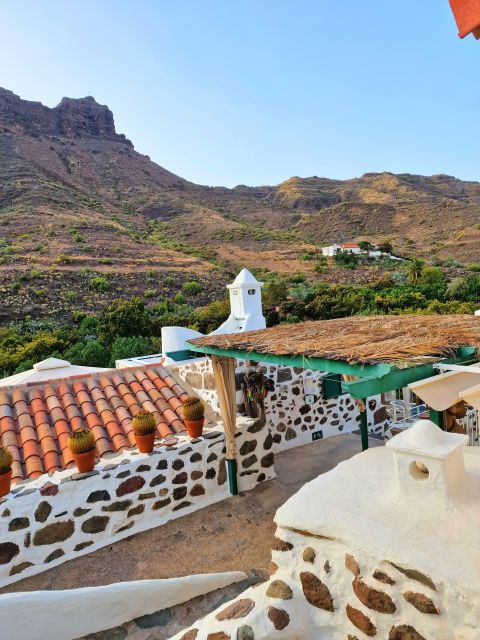 gran-canaria-historical-house-with-mango-plantation