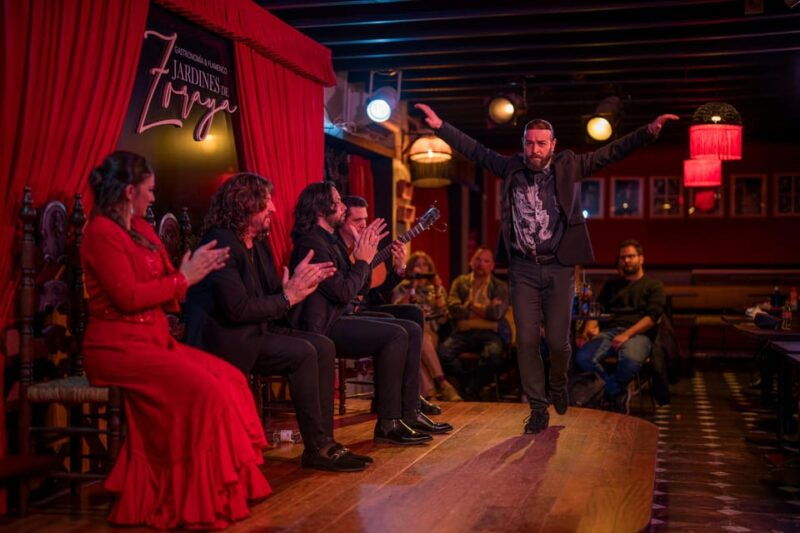 granada-flamenco-show-with-dinner-at-jardines-de-zoraya