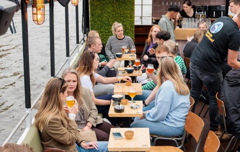 groningen-terrace-boat-experience-with-a-cozy-bar