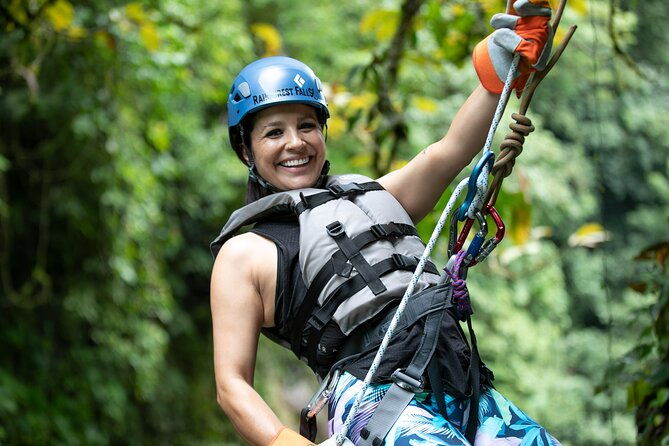 guided-adventure-in-la-fortuna-with-rainforest-falls-experience