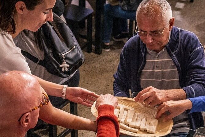 guided-tour-of-montesdeoca-cheese-factory-with-cheese-tasting