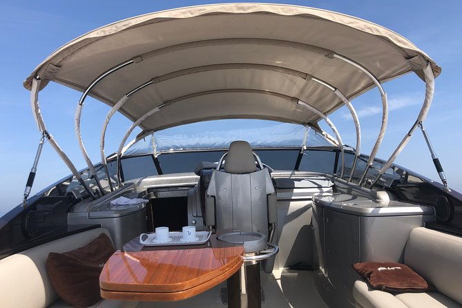 half-day-around-capri-by-rivarama-44-speedboat