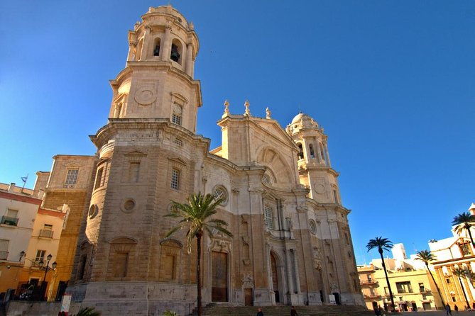 half-day-private-tour-of-cadiz-with-pick-up-and-drop-off
