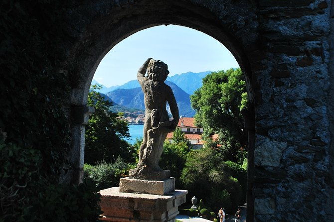 half-day-tour-isola-bella-and-fishermens-island-with-a-tour-guide