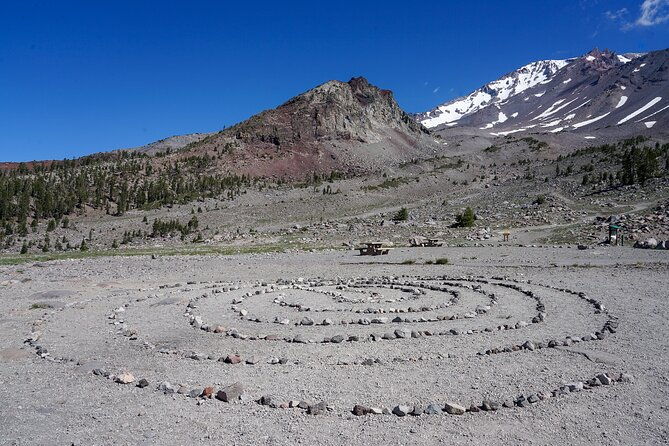 half-day-tour-to-faery-waterfalls-castle-lake-and-mount-shasta