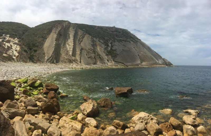 hiking-around-lisbon-jurassic-dinosaur-trails-of-espichel