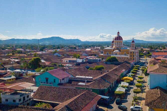 historical-walking-tour-of-granada