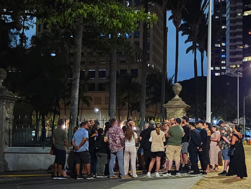 honolulu-downtown-ghostly-night-marchers-walking-tour
