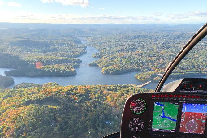 hudson-valley-fall-foliage-helicopter-tour-from-westchester-shared