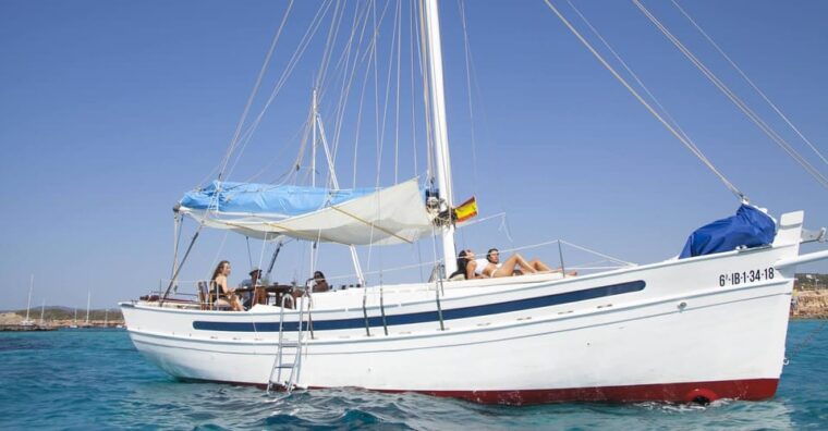 ibiza-private-sailboat-with-premium-open-bar-food-music