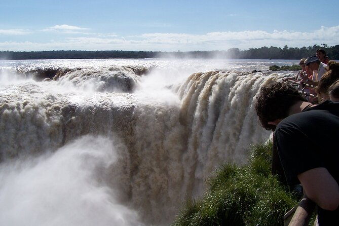 iguazu-falls-argentinian-side-from-puerto-iguazu-full-day