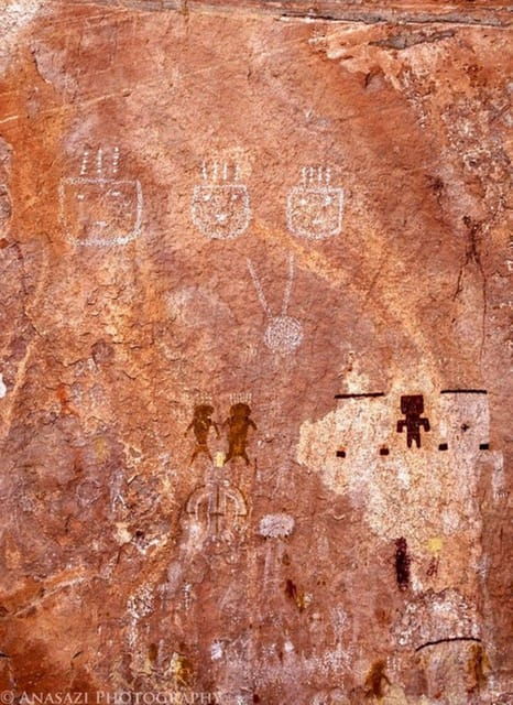 kanab-utv-tour-with-ancient-pictographs-and-sand-dunes