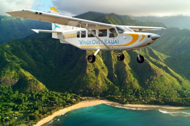 kauai-air-tour-of-na-pali-coast-entire-island-of-kauai