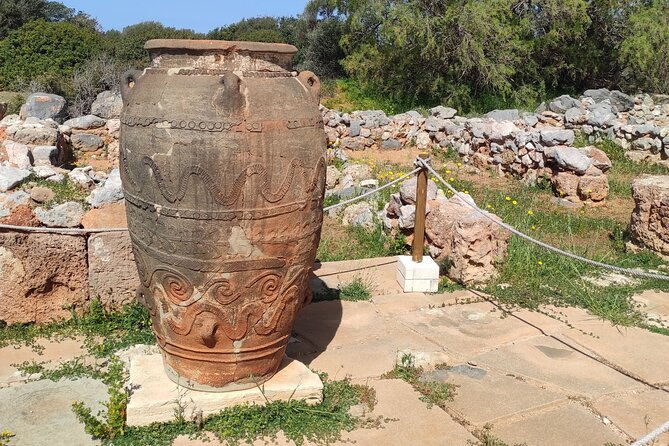 knossos-palace-and-heraklion-city-guided-tour-from-chania