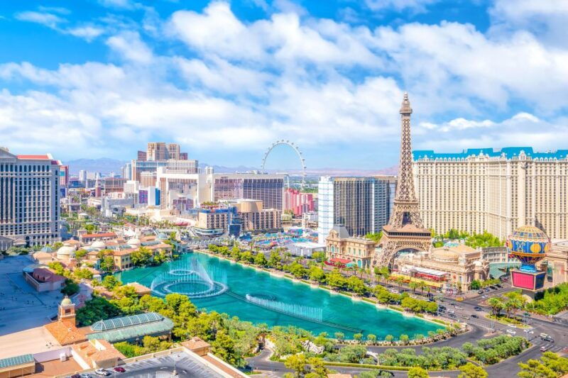 la-2-day-las-vegas-tour-with-hoover-dam-accommodation