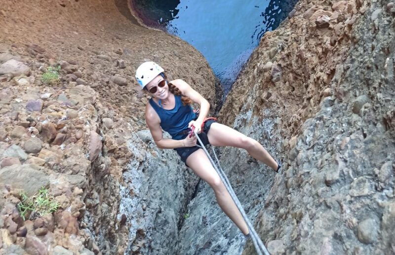 la-ciotat-3-hour-trou-souffleur-rock-climbing-adventure