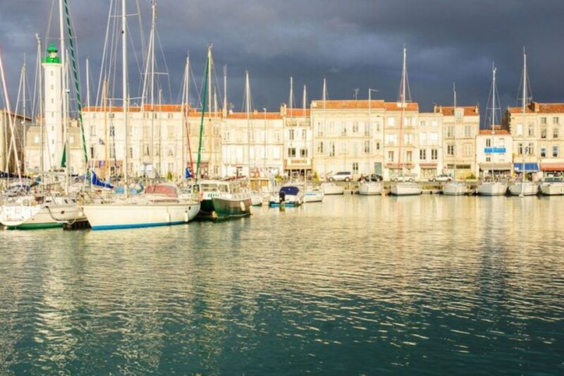 la-rochelle-private-custom-tour-with-a-local-guide