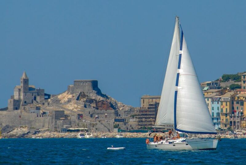 la-spezia-full-day-cinque-terre-sailing-tour