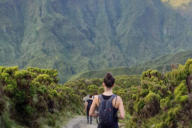 lagoa-do-fogo-private-scenic-walking-tour