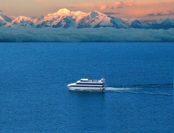 lake-titicaca-and-sun-island-overnight-catamaran-cruise-from-puno