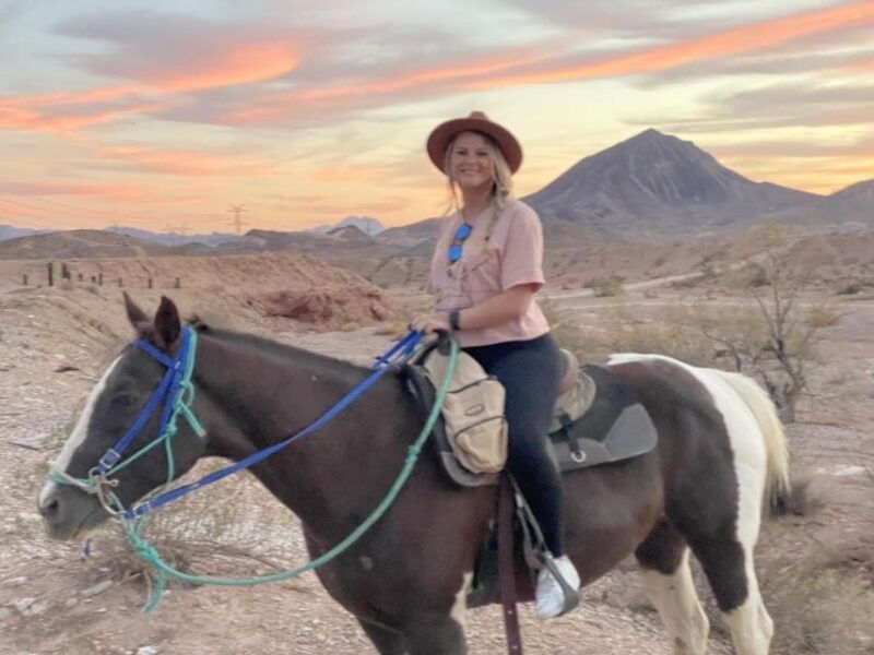 las-vegas-sunset-horseback-riding-tour-with-bbq-dinner