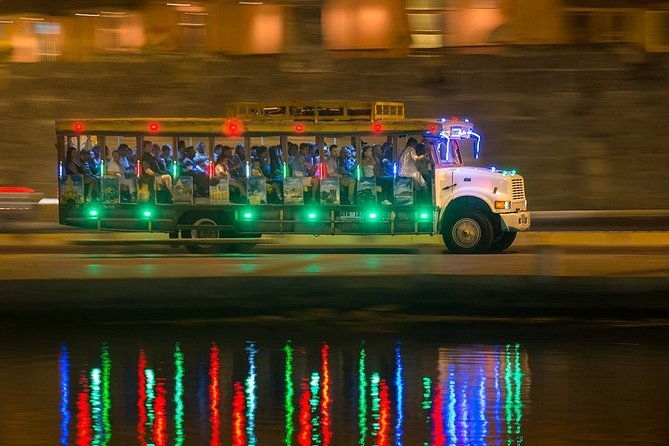 limo-chiva-party-bus-tour-in-cartagena