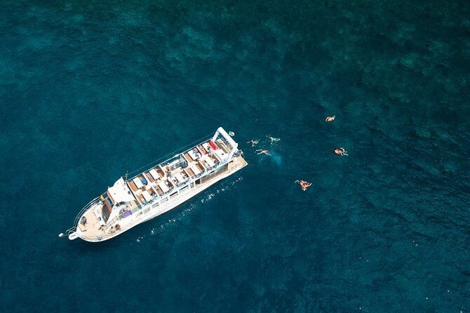 living-sea-boat-trip-in-madeira-from-funchal
