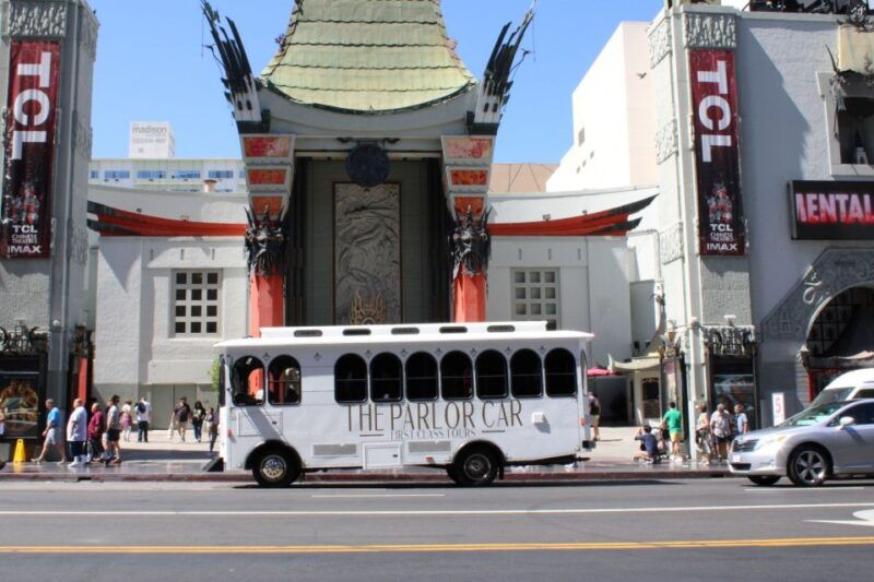 los-angeles-luxury-hollywood-sightseeing-trolley-tour