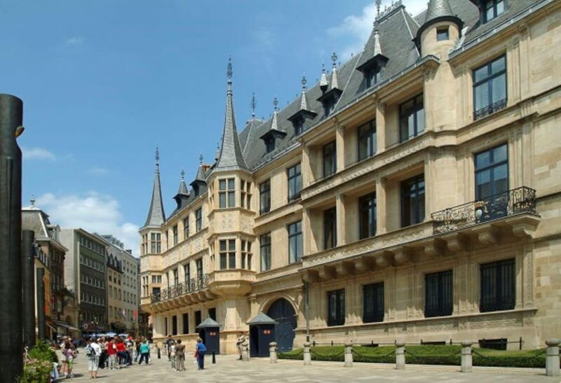 luxembourg-city-highlights-guided-walking-tour