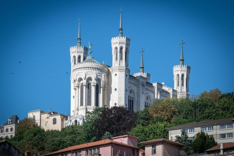 lyon-private-exclusive-history-tour-with-a-local-expert