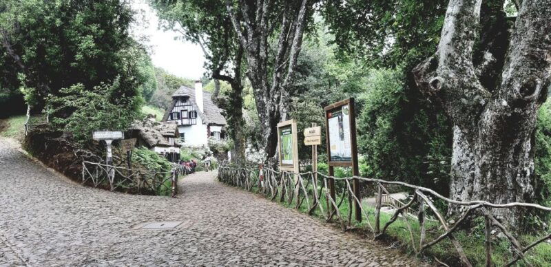 madeira-santana-traditional-houses-private-half-day-tour