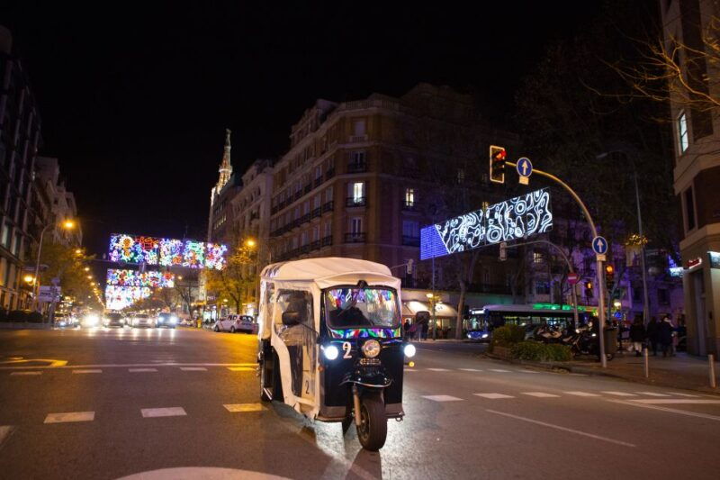 madrid-private-christmas-lights-tour-by-eco-tuk-tuk